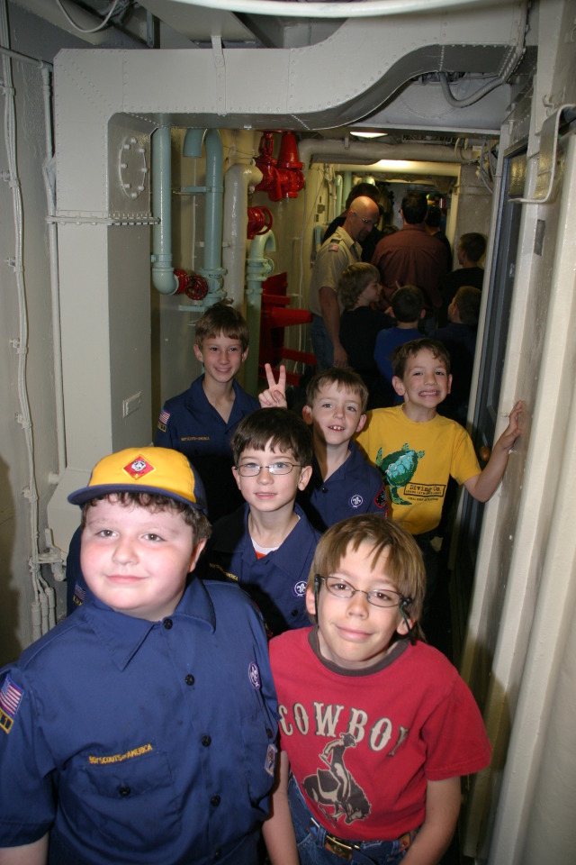 2008-03-02-Scouts-USS-Lexington-07-Tomas-Chance-Dax-Andrew-Jack-Case.JPG